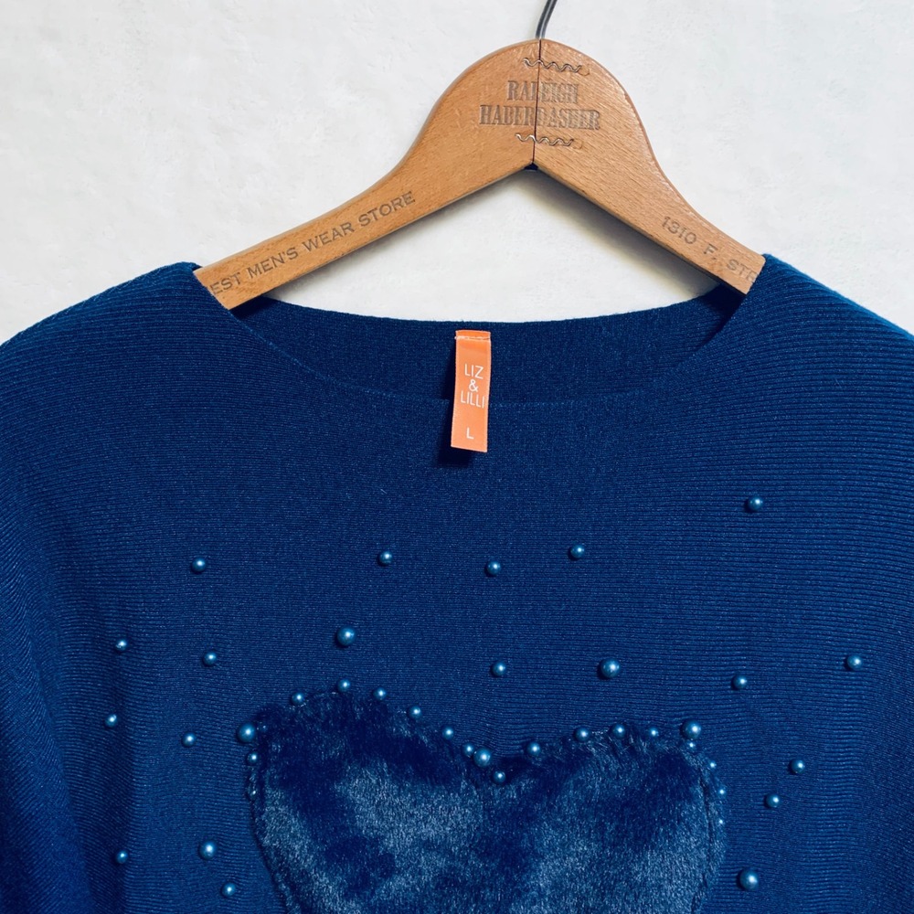 Valentines Day Navy Blue Sweater Faux Fur Heart Pearl Embellished V-Day Womens L - Picture 4 of 7